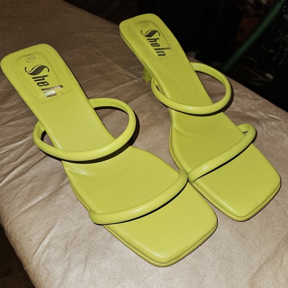 Sheln lime green slide sandals women's size 10 - Picture 1 of 6